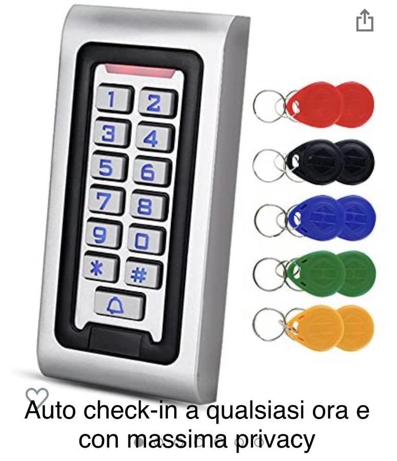 Il 27º Giglio Apartment Иглесиас Екстериор снимка